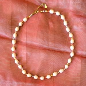 ANN TAYLOR LOFT- pearlized and pastel colored bead necklace.  18" + 2" ext